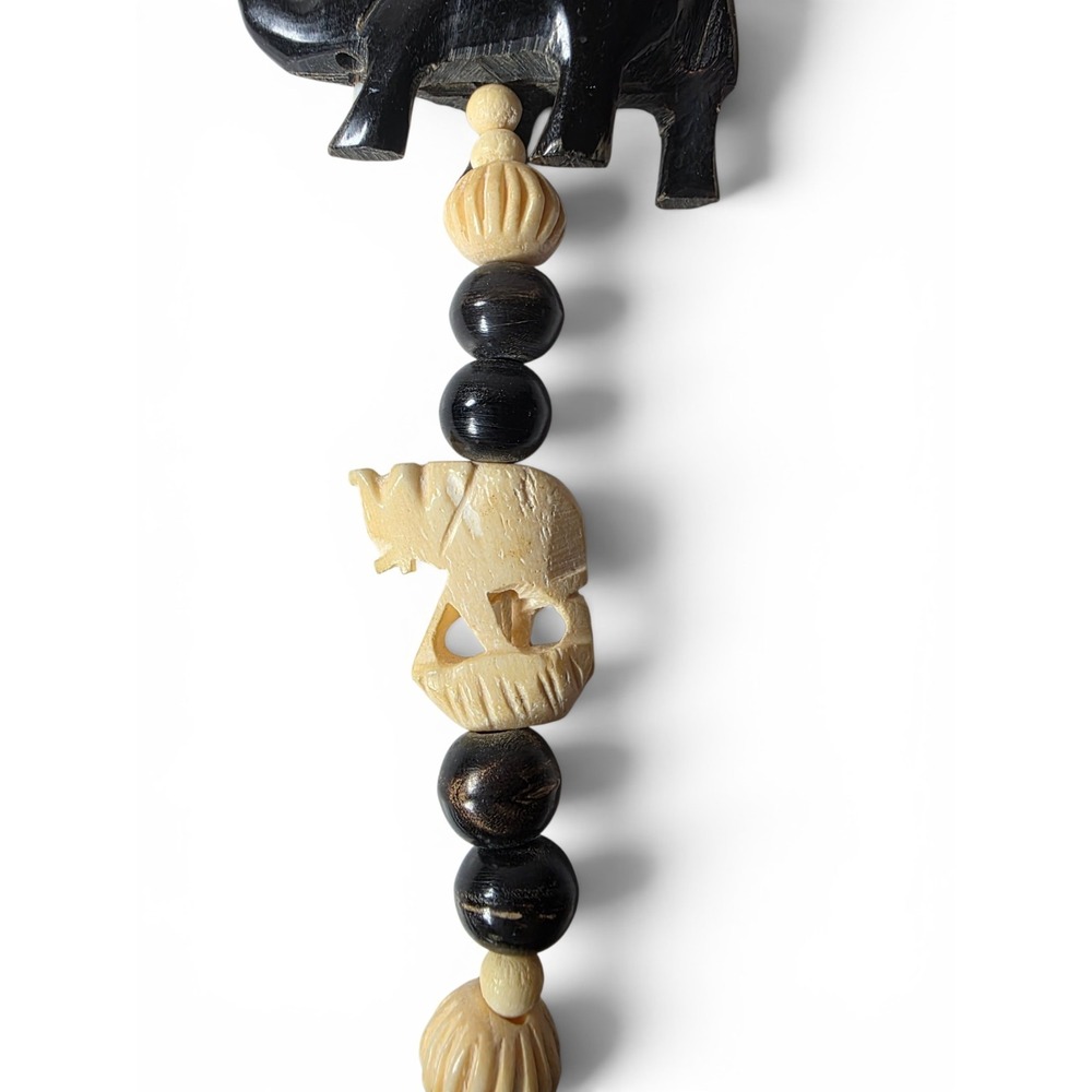 Vintage Chunky African Safari Carved Wood Elephant Necklace Deadstock - Picture 3 of 7